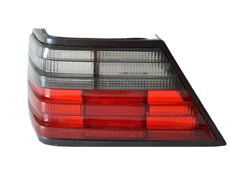 KOMPLE STOP LAMBASI SOL FÜME W124 1985>1993