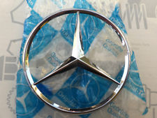BAGAJ ARMASI {TRUNK EMBLEM} W123 (W115) 1237580058