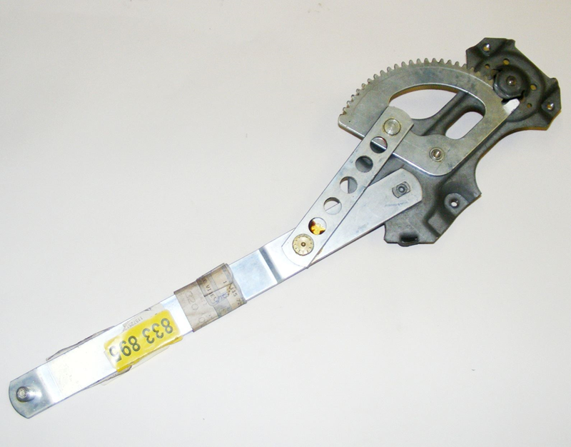 CAM KRİKOSU ÖN SAĞ MYK1980 1973>1976 W115 W114 A1157251202