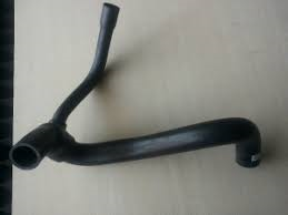 RADYATÖR ALT HORTUMU ENJ W201 OTOMOTİK